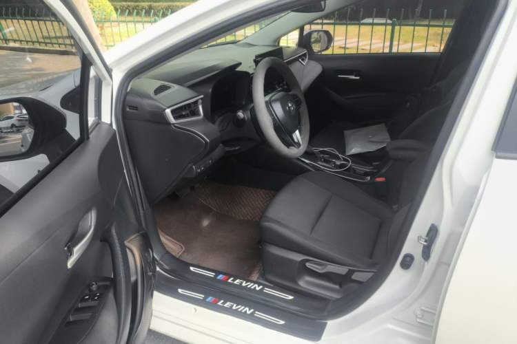 Used Toyota Levin 2024 Smart Electric Hybrid Dual-Engine 1.8L Leading Edition Driver Seat