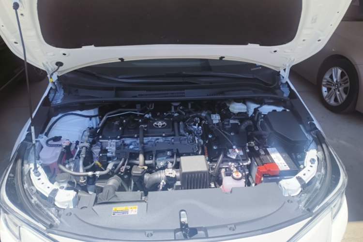Used Toyota Levin 2024 Smart Electric Hybrid Dual-Engine 1.8L Luxury Edition Engine Bay