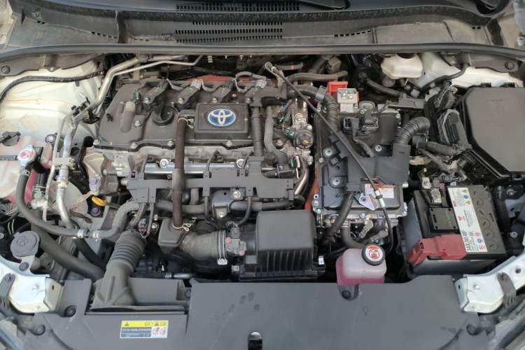 Used Toyota Levin 2024 Smart Electric Hybrid Dual-Engine 1.8L Luxury Edition Engine Bay