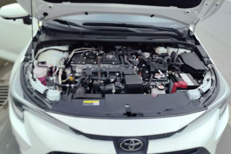Used Toyota Levin 2024 Smart Electric Hybrid Dual-Engine 1.8L Luxury Edition Engine Bay
