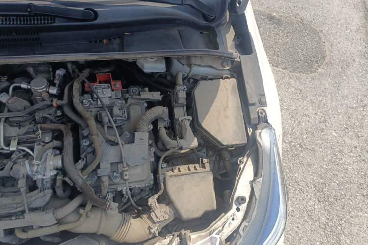 Used Toyota Levin 2024 Smart Electric Hybrid Dual-Engine 2.0L Leading Edition Engine Bay Left
