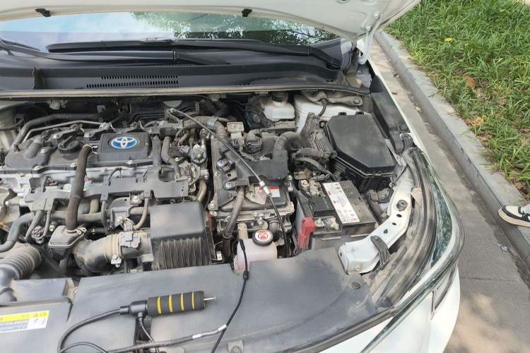Used Toyota Levin 2024 Smart Electric Hybrid Dual-Engine 1.8L Luxury Edition Engine Bay Left