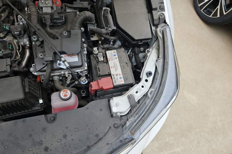 Used Toyota Levin 2024 Smart Electric Hybrid Dual-Engine 1.8L Leading Edition Engine Bay Left