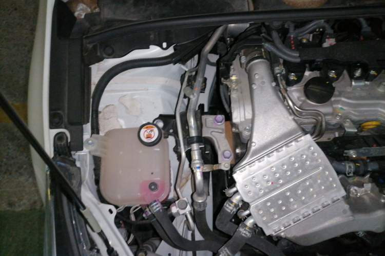 Used Toyota Levin 2024 185T CVT Luxury Edition Engine Bay Right