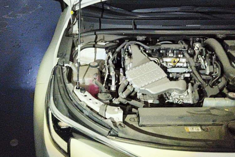 Used Toyota Levin 2024 185T CVT Luxury Edition Engine Bay Right