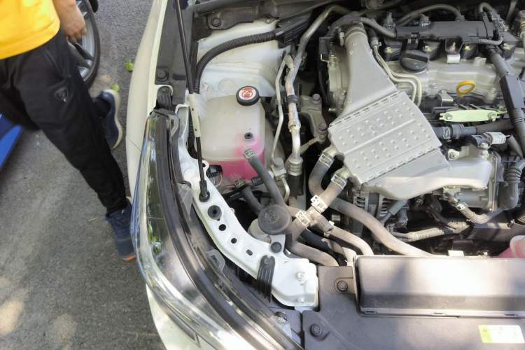Used Toyota Levin 2024 185T CVT Luxury Edition Engine Bay Right