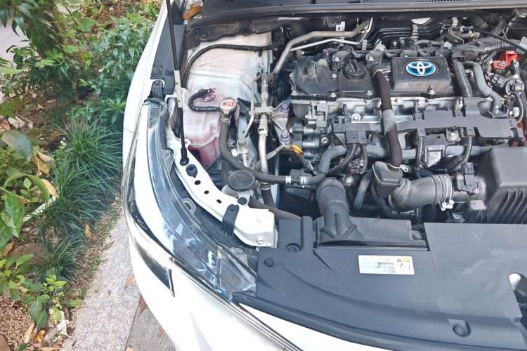 Used Toyota Levin 2024 Smart Electric Hybrid Dual-Engine 1.8L Leading Edition Engine Bay Right
