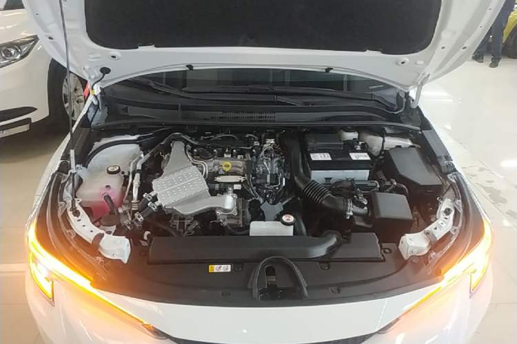 Used Toyota Levin 2024 185T CVT Luxury Edition Engine Bay