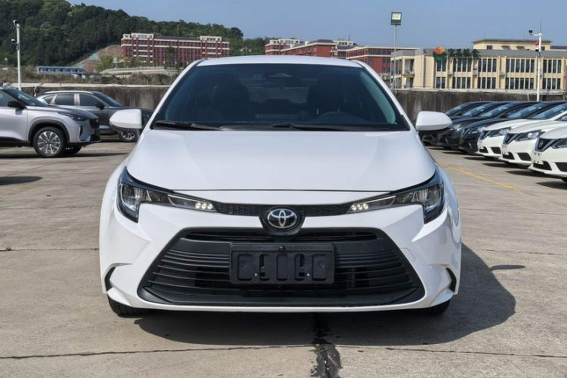 Used Toyota Levin 2024 Smart Electric Hybrid Dual-Engine 1.8L Leading Edition Exterior 1