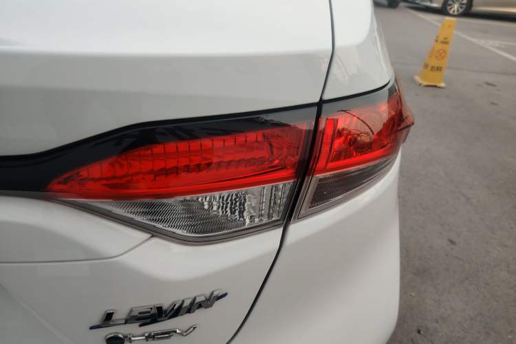 Used Toyota Levin 2024 Smart Electric Hybrid Dual-Engine 1.8L Leading Edition Exterior 3