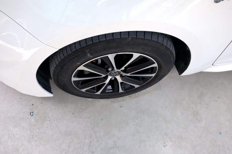 Used Toyota Levin 2024 Smart Electric Hybrid Dual-Engine 1.8L Leading Edition Exterior 4
