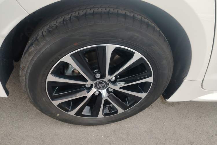 Used Toyota Levin 2024 Smart Electric Hybrid Dual-Engine 1.8L Leading Edition Exterior 5