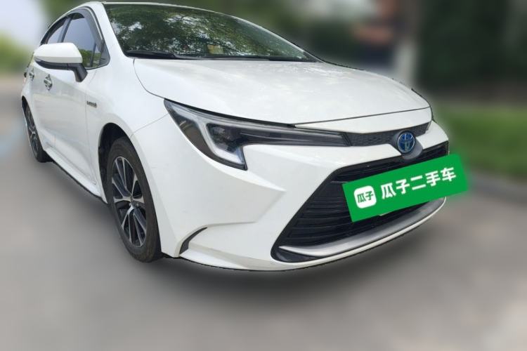 Used Toyota Levin 2024 Smart Electric Hybrid Dual-Engine 1.8L Luxury Edition Front Right 45 Deg