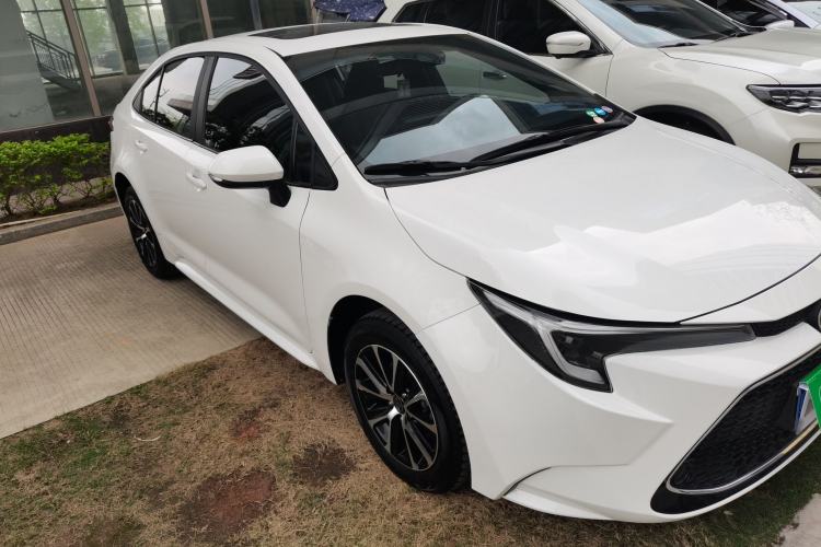 Used Toyota Levin 2024 185T CVT Luxury Edition Front Right 45 Deg