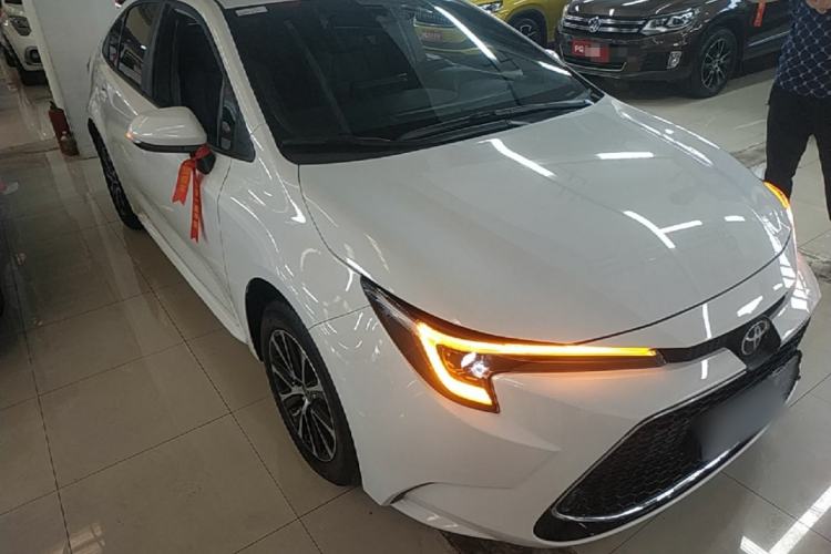 Used Toyota Levin 2024 185T CVT Luxury Edition Front Right 45 Deg