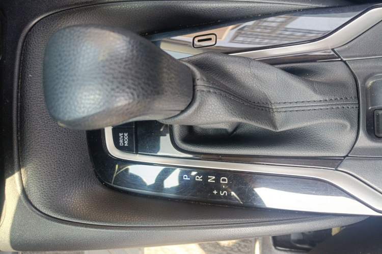 Used Toyota Levin 2024 Smart Electric Hybrid Dual-Engine 2.0L Leading Edition Gear Lever