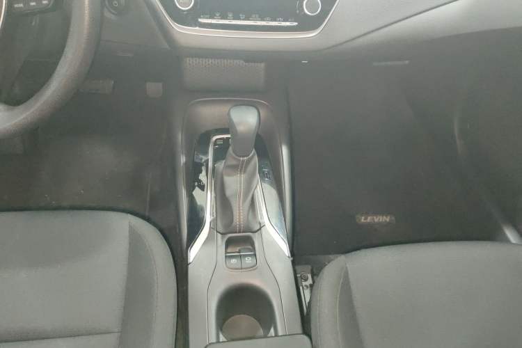 Used Toyota Levin 2024 Smart Electric Hybrid Dual-Engine 1.8L Leading Edition Gear Lever
