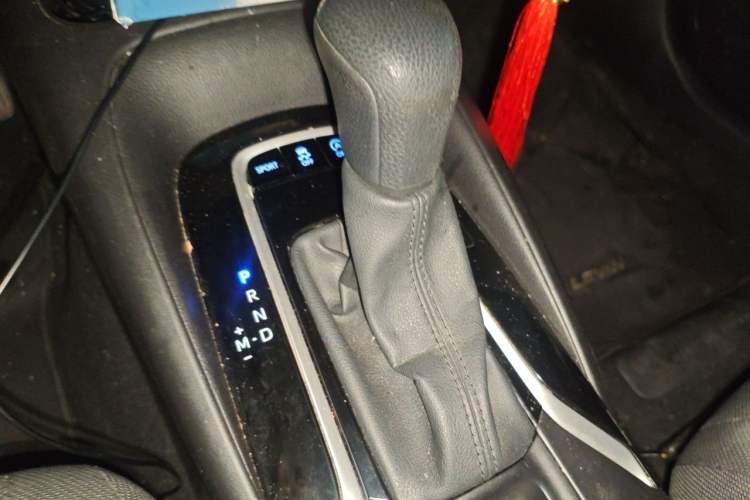 Used Toyota Levin 2024 185T CVT Luxury Edition Gear Lever