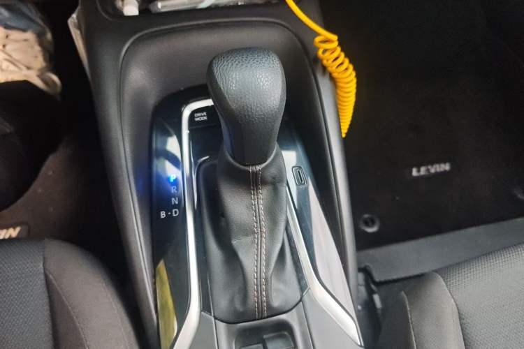 Used Toyota Levin 2024 Smart Electric Hybrid Dual-Engine 1.8L Luxury Edition Gear Lever