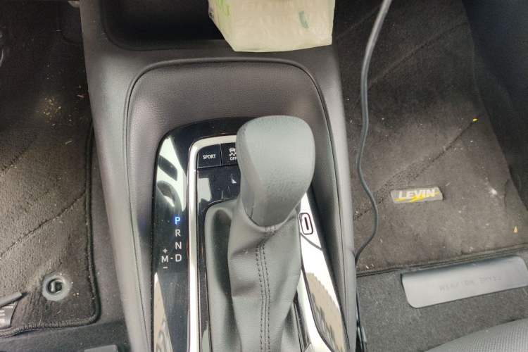 Used Toyota Levin 2024 185T CVT Luxury Edition Gear Lever