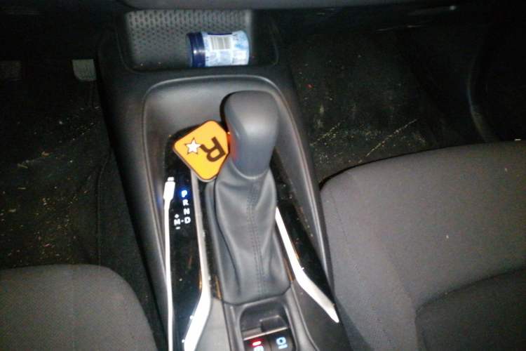 Used Toyota Levin 2024 185T CVT Luxury Edition Gear Lever