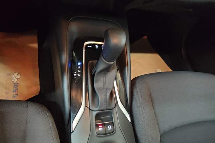 Used Toyota Levin 2024 185T CVT Luxury Edition Gear Lever