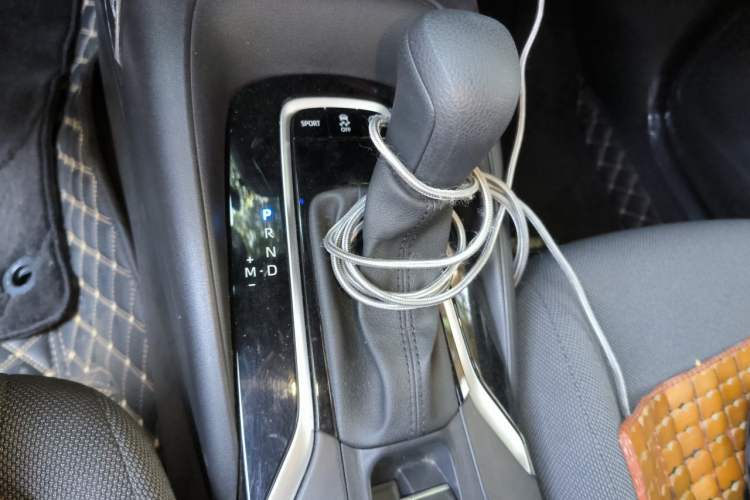 Used Toyota Levin 2024 185T CVT Luxury Edition Gear Lever