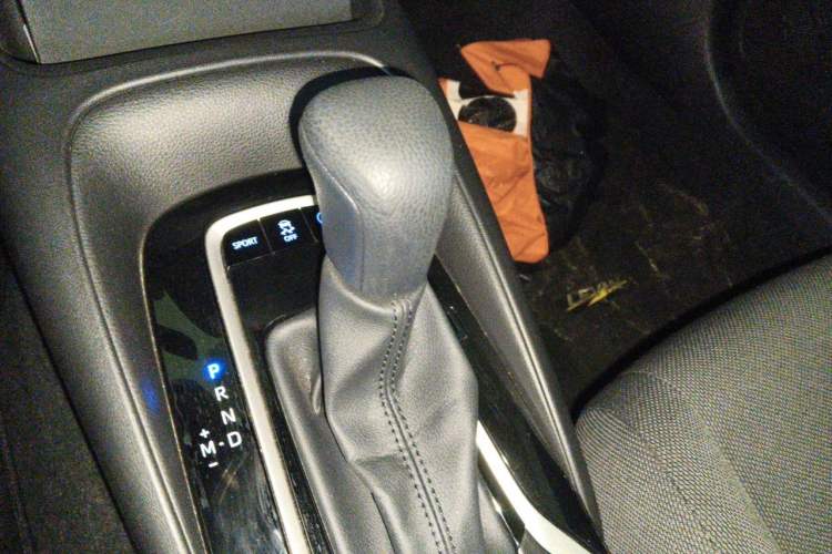 Used Toyota Levin 2024 185T CVT Luxury Edition Gear Lever