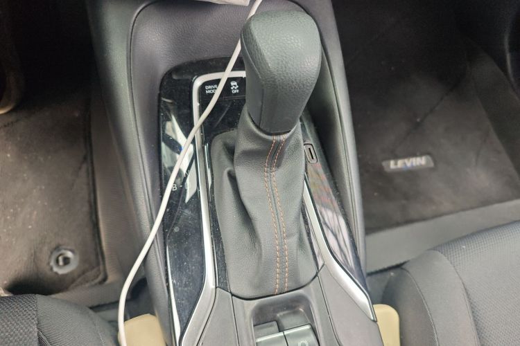 Used Toyota Levin 2024 Smart Electric Hybrid Dual-Engine 1.8L Leading Edition Gear Lever