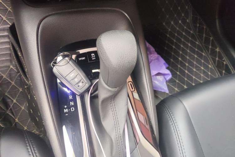 Used Toyota Levin 2024 185T CVT Luxury Edition Gear Lever