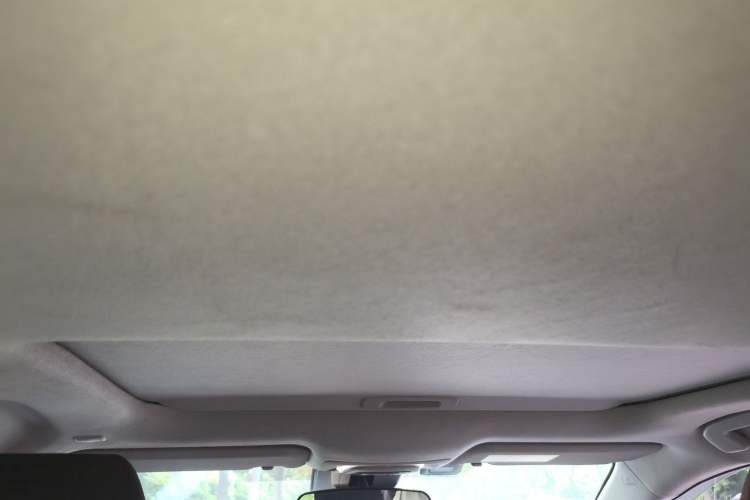 Used Toyota Levin 2024 Smart Electric Hybrid Dual-Engine 1.8L Luxury Edition Headliner