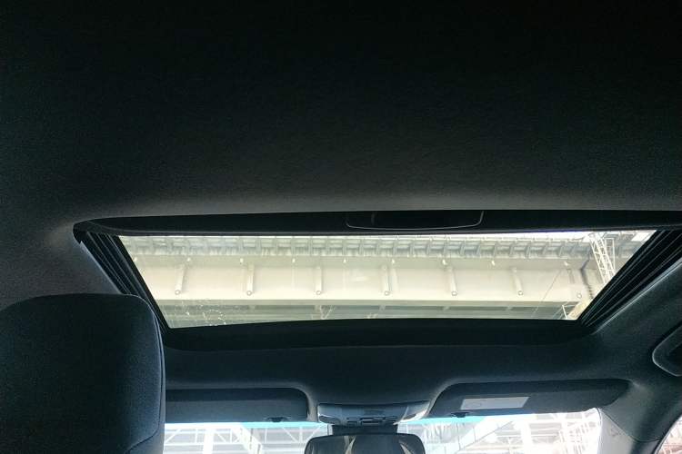 Used Toyota Levin 2024 185T CVT Luxury Edition Headliner