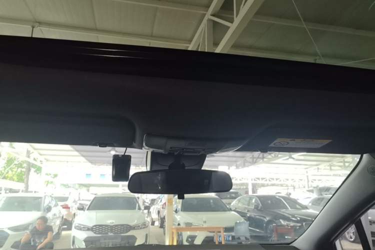 Used Toyota Levin 2024 185T CVT Luxury Edition Headliner