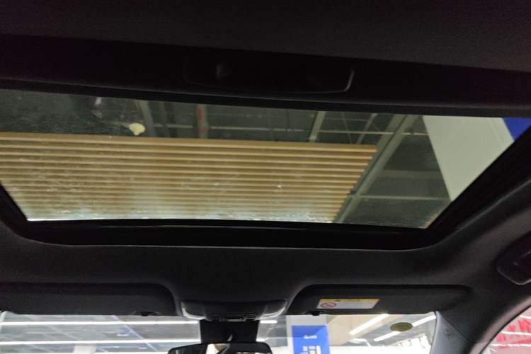 Used Toyota Levin 2024 185T CVT Luxury Edition Headliner