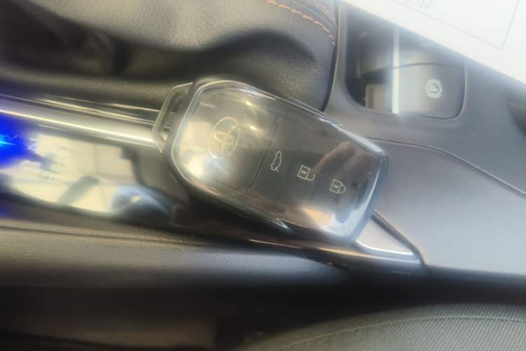 Used Toyota Levin 2024 Smart Electric Hybrid Dual-Engine 1.8L Luxury Edition Interior 1