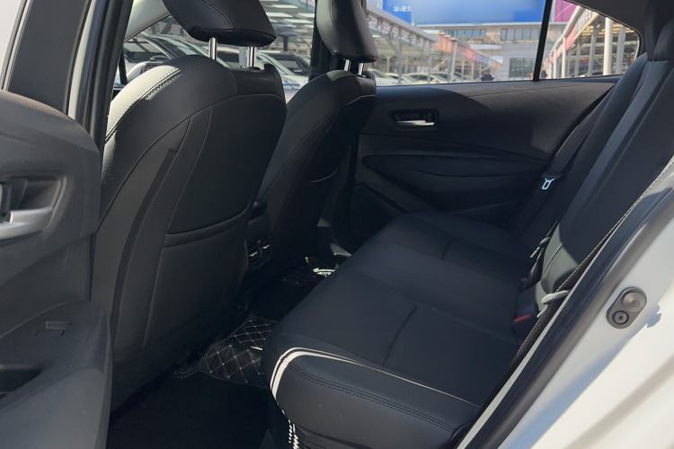 Used Toyota Levin 2024 Smart Electric Hybrid Dual-Engine 1.8L Luxury Edition Interior 2