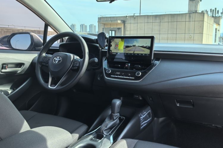 Used Toyota Levin 2024 Smart Electric Hybrid Dual-Engine 1.8L Leading Edition Interior 3