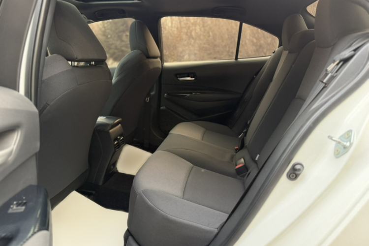Used Toyota Levin 2024 185T CVT Luxury Edition Interior 4