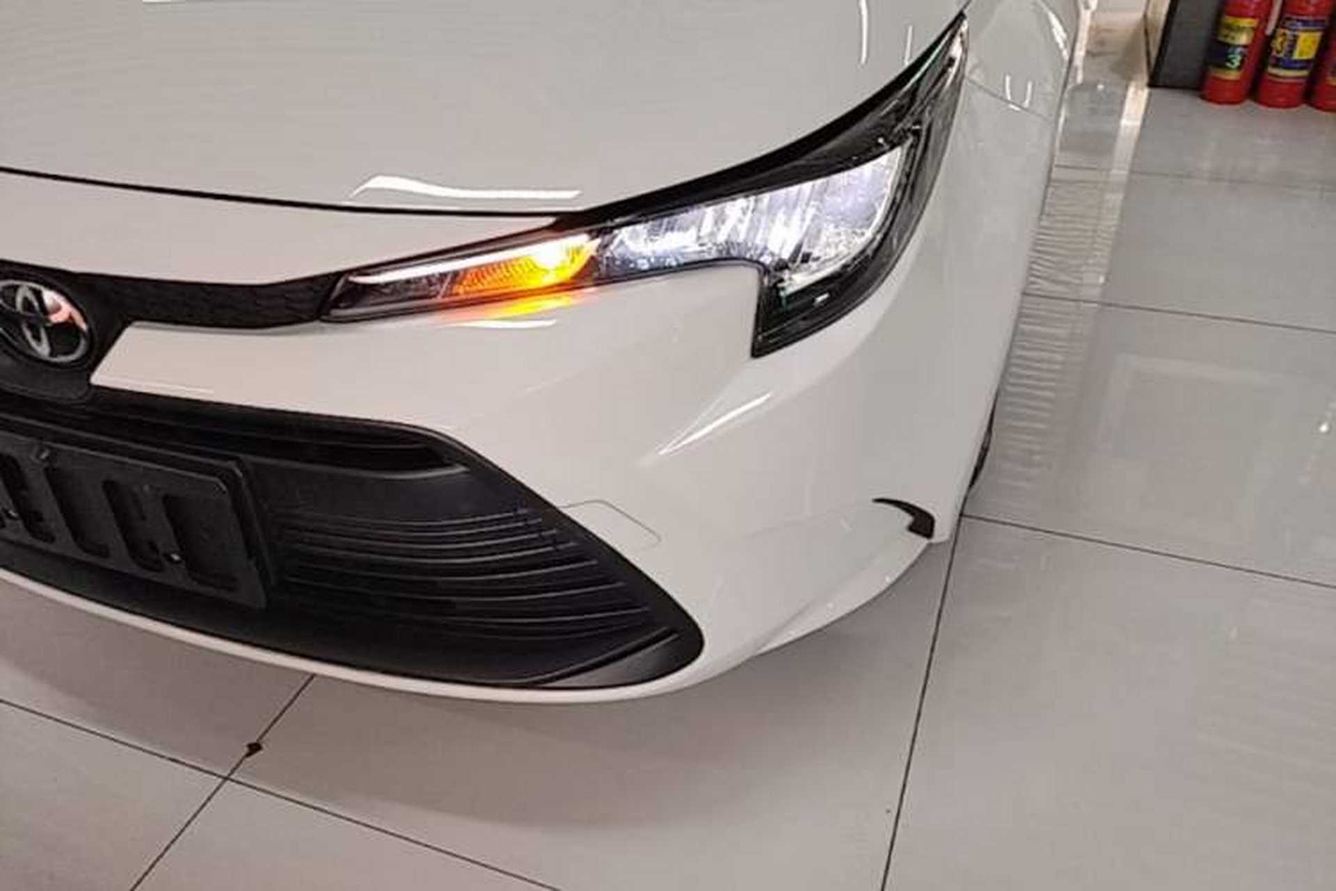 Used Toyota Levin 2024 Smart Electric Hybrid Dual-Engine 1.8L Leading Edition Left Front Headlight