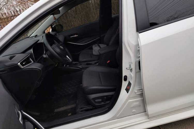 Used Toyota Levin 2024 Smart Electric Hybrid Dual-Engine 1.8L Luxury Edition Left Front Seat