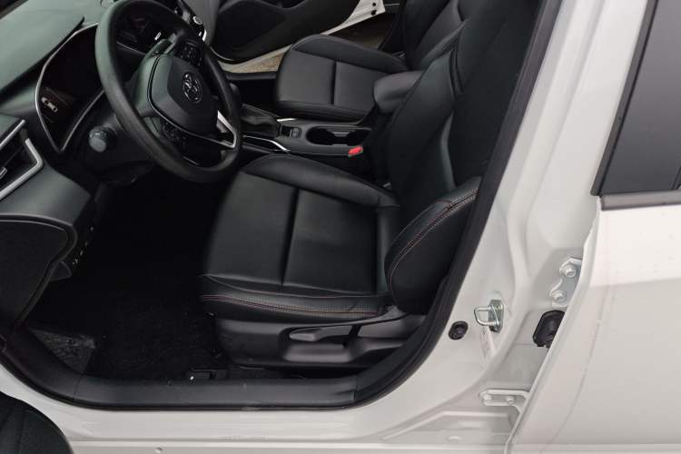 Used Toyota Levin 2024 Smart Electric Hybrid Dual-Engine 1.8L Luxury Edition Left Front Seat