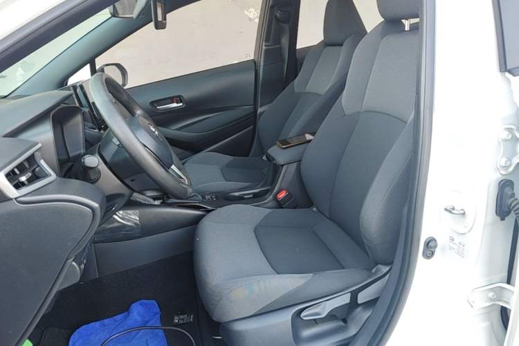 Used Toyota Levin 2024 185T CVT Luxury Edition Left Front Seat