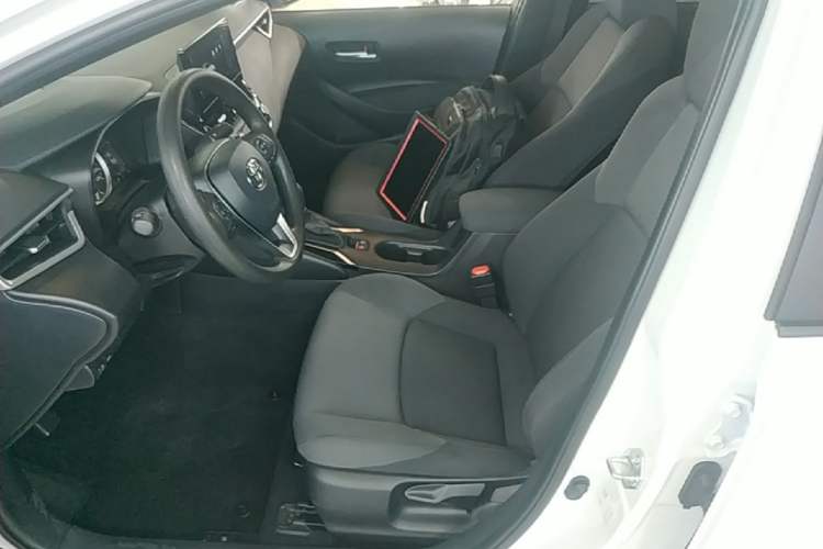 Used Toyota Levin 2024 185T CVT Luxury Edition Left Front Seat
