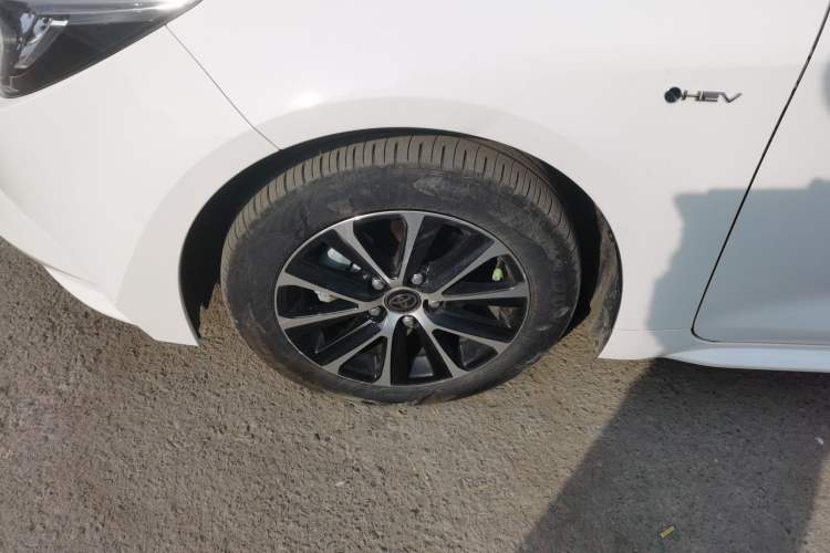 Used Toyota Levin 2024 Smart Electric Hybrid Dual-Engine 1.8L Leading Edition Left Front Wheel Hub