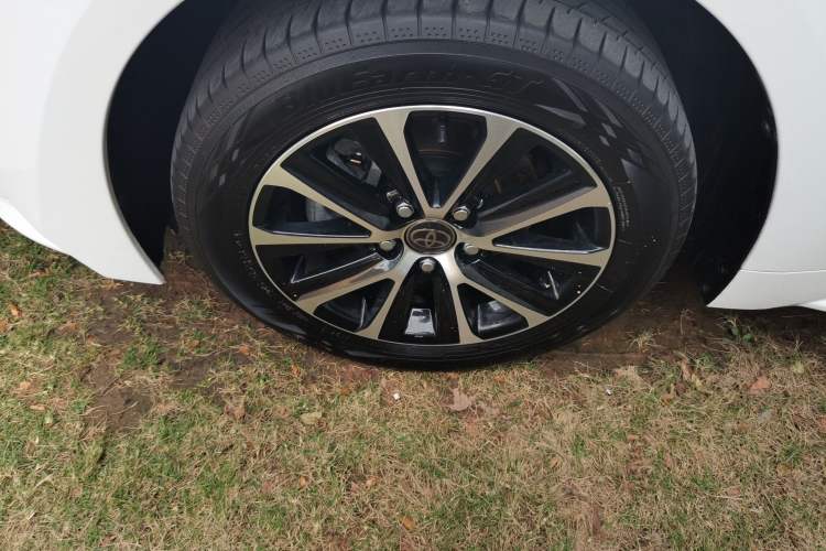 Used Toyota Levin 2024 185T CVT Luxury Edition Left Front Wheel Hub
