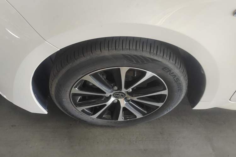 Used Toyota Levin 2024 Smart Electric Hybrid Dual-Engine 1.8L Luxury Edition Left Front Wheel Hub