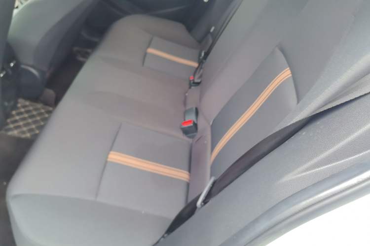 Used Toyota Levin 2024 Smart Electric Hybrid Dual-Engine 1.8L Luxury Edition Left Rear Seat