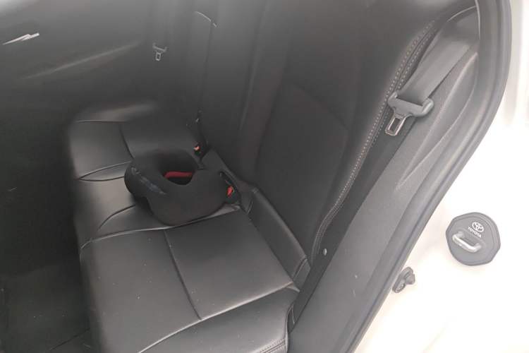 Used Toyota Levin 2024 Smart Electric Hybrid Dual-Engine 1.8L Leading Edition Left Rear Seat