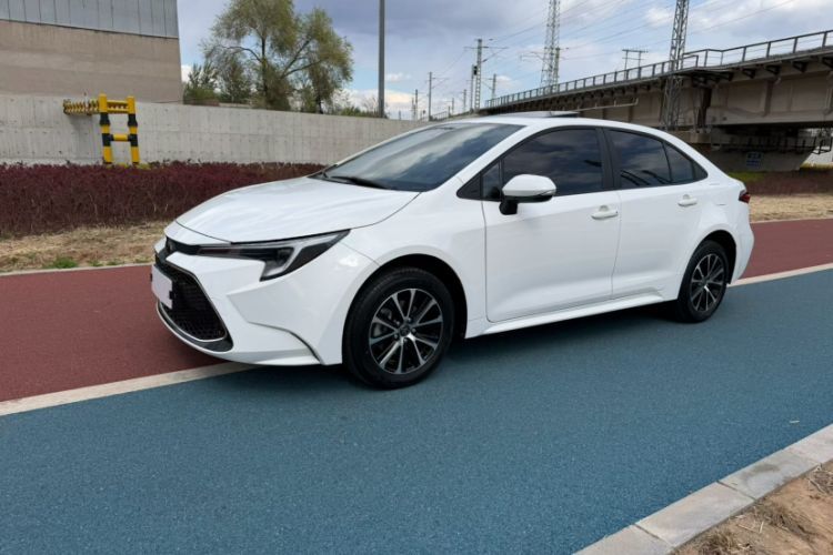 Ojetý Toyota Levin 2024 185T CVT Luxury Edition Guazi used car, China used car export, Used car for sale, Used  cars, Cheapest cars for sale