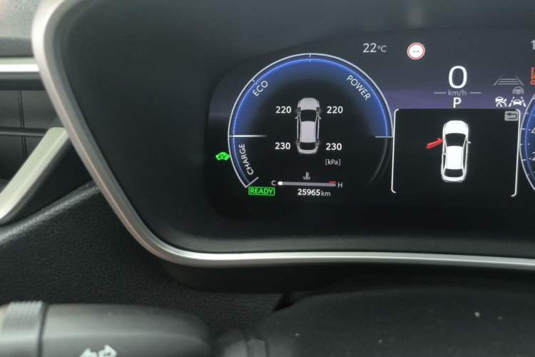 Used Toyota Levin 2024 Smart Electric Hybrid Dual-Engine 1.8L Luxury Edition Odometer Close Up